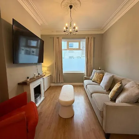 The Racecourse Retreat