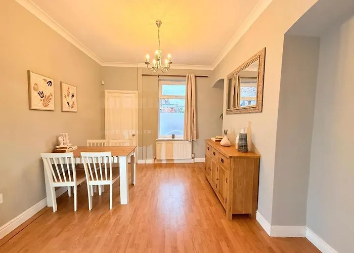 The Racecourse Retreat